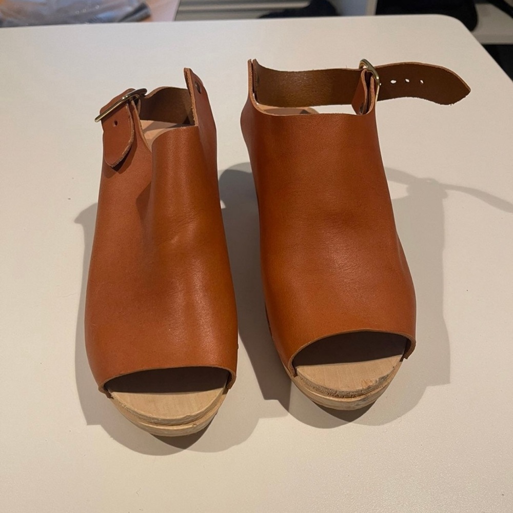 BRYR Clogs size 36